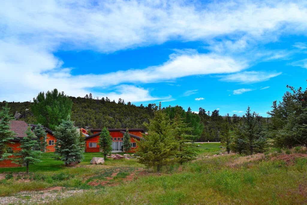Wild Bunch Hideouts: Group Cabins for 8 to 14