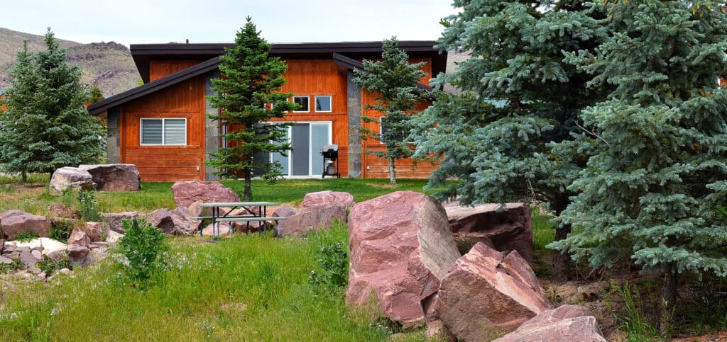 Wild Bunch Hideouts: Group Cabins for 8 to 14